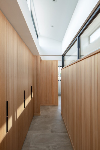 Casa Completamente Nueva: Manquehue Sur/ Bilbao