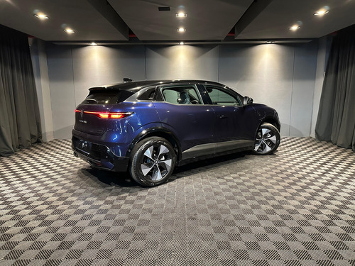Renault Megane E-Tech 0.0 100% Electric