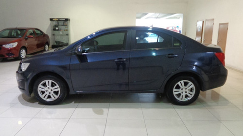 Imagen 8 de 11 de Chevrolet Sonic Lt 2016