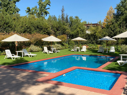 Amplio Depto Exclusivo Condominio Santa María De Manquehue