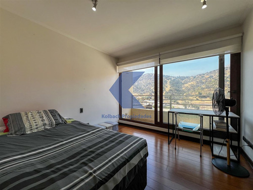Casa En Arriendo De 4 Dorm Más Estar En Lo Barnechea
