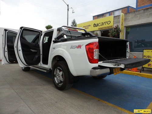 Imagen 12 de 25 de Nissan Frontier Np 300 S 4x4 Doble Cabina
