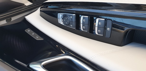Imagen 12 de 22 de Kia Carnival Sx 2.2 A/t Crdi Prem C/techo Ld
