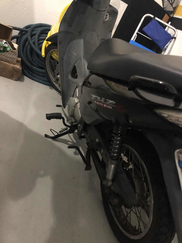 Imagem 4 de 4 de Honda 125 Es