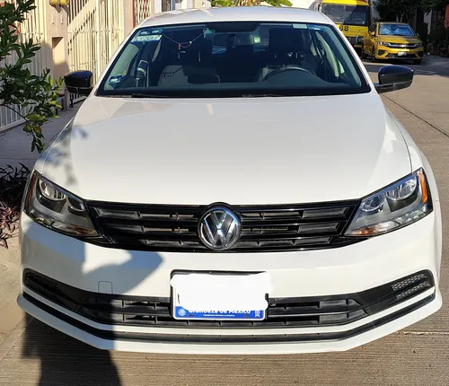 Volkswagen Jetta 2.0 Tiptronic At