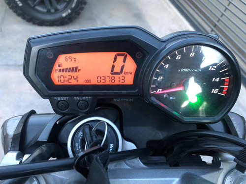 Imagen 3 de 6 de Yamaha Faiser 600cc Serie 2
