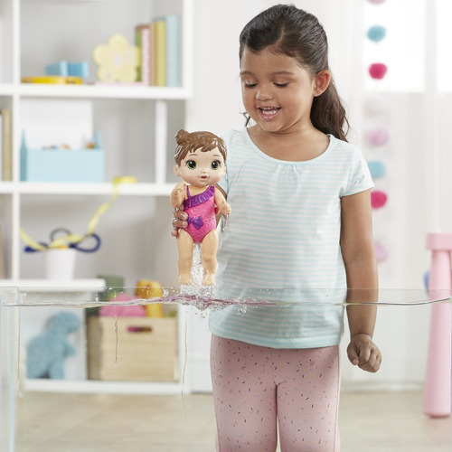 Imagen 3 de 5 de Baby Alive Bebé Chapoteos Y Abrazos Muñeca Castaña