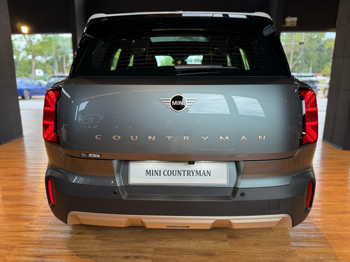 Mini Cooper Countryman E Favoured Eléctrico 204hp