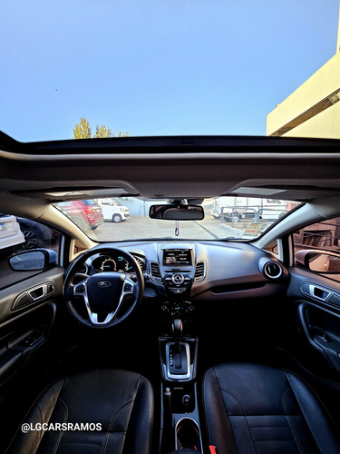 Ford Fiesta Kinetic 1.6 Titanium Powershift 120cv