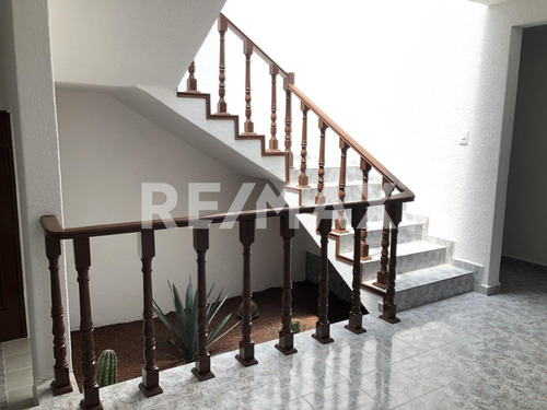 Casa En Venta En Jardines Del Ajusco