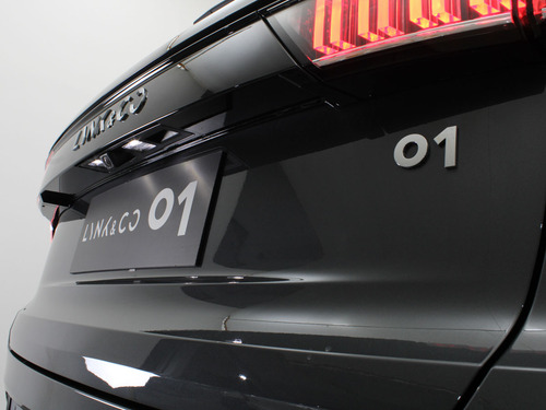 lynk & co 01 1.5T Phev Fwd 7Dct