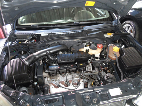 Gm / Corsa 1.4 Maxx Sedan 2008 Cinza