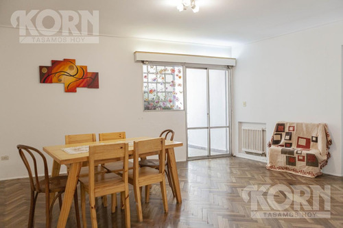 Imagen 2 de 12 de Venta Semipiso 3 Ambientes Con Baño De Servicio Y Balcon Al Contrafrente En Barrio Norte
