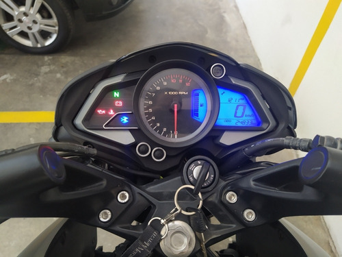 Bajaj Ns 200