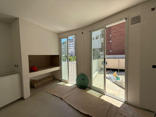 Casa En Venta De 3 Dormitorios En Balcarce 1456, Rosario