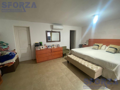 Venta Casa En Barrio El Cortijo