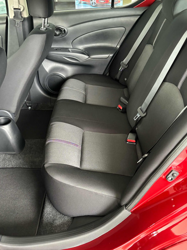 Nissan V-DRIVE TM A/C AUDIO A/C AUDIO