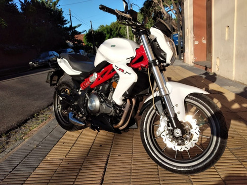 Benelli Tnt 300