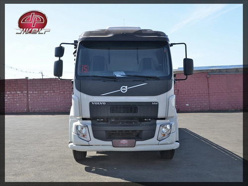 Imagem 5 de 25 de Volvo Vm 270 I-shift 8×2 Caminhão Com Carroceria