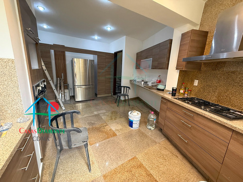 Casa Troya. Casa En Renta En Cdmx Con Rooftop Y Family Room