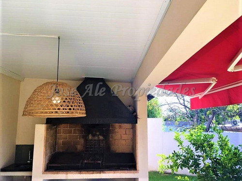 Imagen 10 de 12 de En Venta Casa De Tres Dormitorios Colonia Del Sacramento
