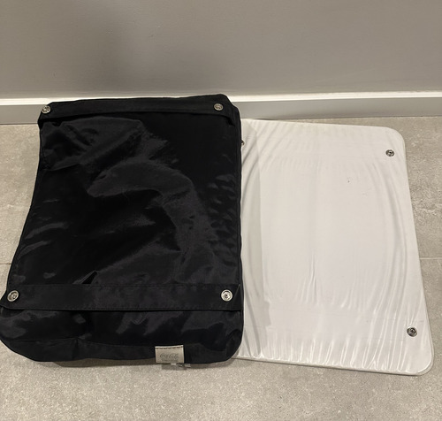 Apoio Mesa Almofada Bandeja Para Notebook Tokstok Coca Cola (Usado)