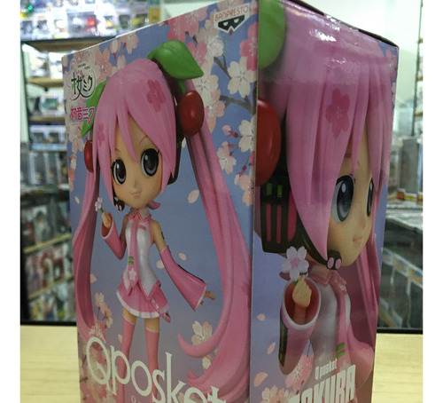 Figura Banpresto Qposket Vocaloid Hatsune Miku Sakura