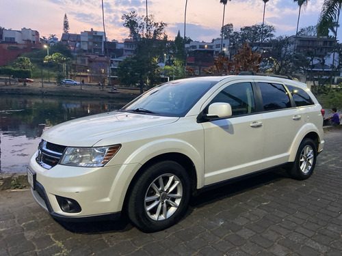 Dodge Journey 2.4 Sxt 5 Pas. At