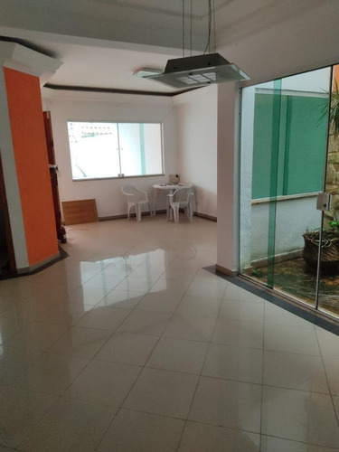 Imagem 1 de 26 de Sobrado Com 3 Dormitórios À Venda, 211 M² Por R$ 790.000,00 - Nova Petrópolis - São Bernardo Do Campo/sp - So0619