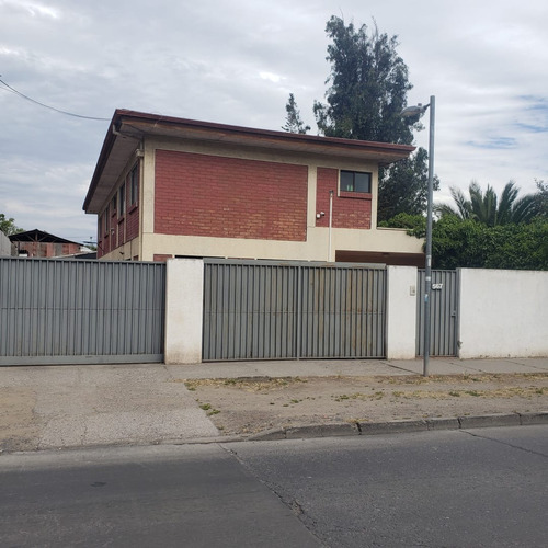 Se Vende Gran Propiedad Con Excelente Ubicación