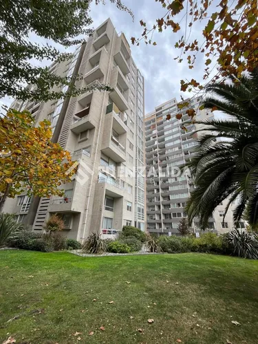 Departamento En Venta De 3 Dorm. En Macul