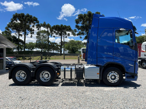 Volvo Fh 540 6x4 Ano 2023/2023 Azul Susp. Mola Pacote Ec Fh