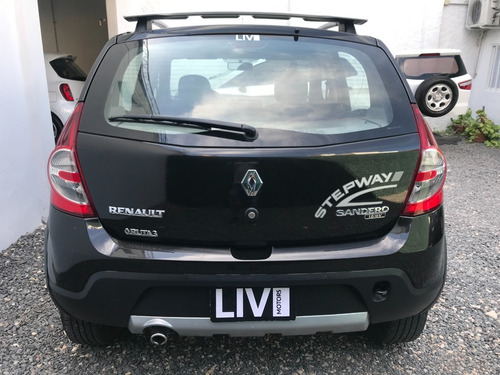 Renault Sandero Stepway 1.6 Luxe Año 2010 - Liv Motors