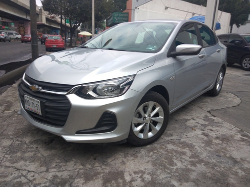 Imagen 5 de 14 de Chevrolet Onix 2021 1.0t Lt At
