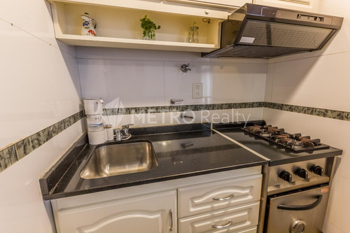 Venta De Departamento 2 Ambientes En Recoleta