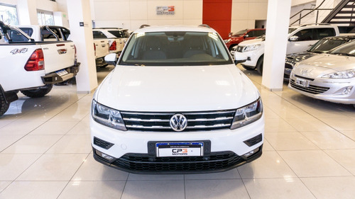 Imagen 2 de 8 de Tiguan Allspace 1.4t Trendline Aut