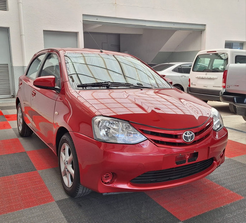 Toyota Etios 1.5 Xs