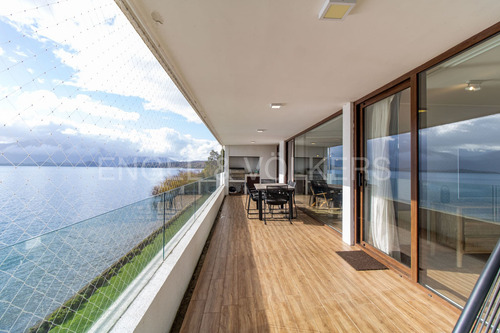 Gran Departamento Frente Al Lago Villarrica.