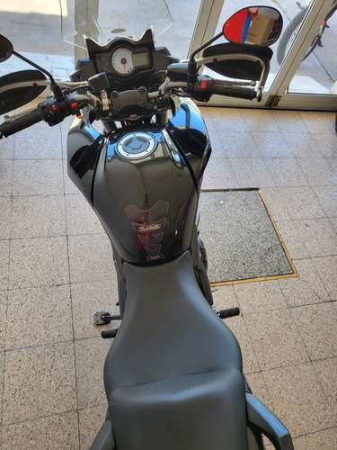 Imagen 6 de 19 de Versys 650 $ 4.760.000.- Exclente Recibo Inferior Tuamoto
