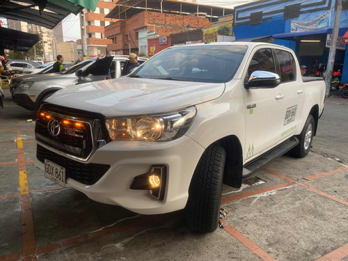 Toyota Hilux 2.4l