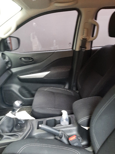 Nissan Frontier 2.3 S Cd 4x2 Mt