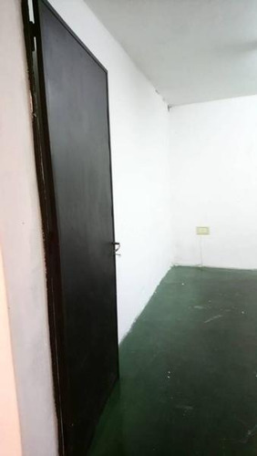 Imagen 6 de 9 de Se Vende Galpón Muy Buena Ubicación Zona Sur Rosario