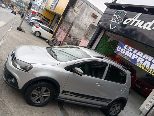 Volkswagen Crossfox 1.6 Vht Total Flex 5p