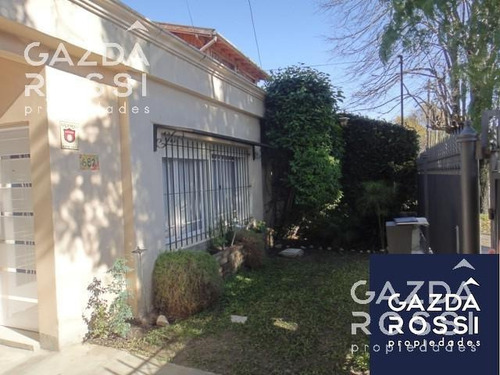 Imagen 5 de 18 de Casa - Burzaco