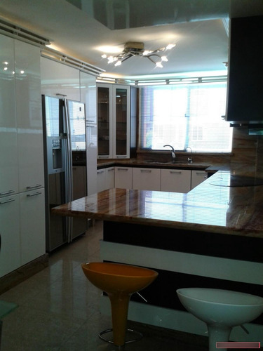 Imagen 8 de 14 de Town House En Venta Guaica House Lecheria