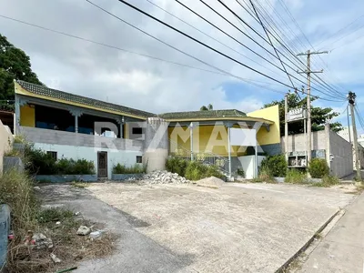Local comercial en renta