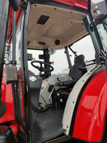 Imagen 8 de 10 de Tractor Roland H130 4x4 Con Cabina 6 Cilindros Turbo
