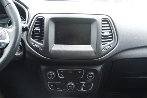 Jeep Compass Sport 2.4cc 4x2 Mt