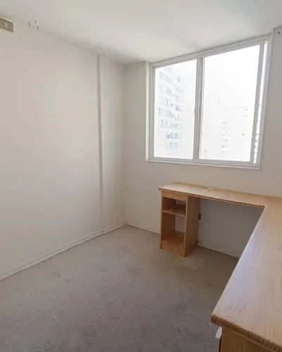 Departamento En Arriendo De 2 Dorm. En San Miguel