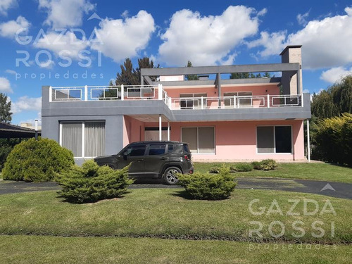 Venta De Casa